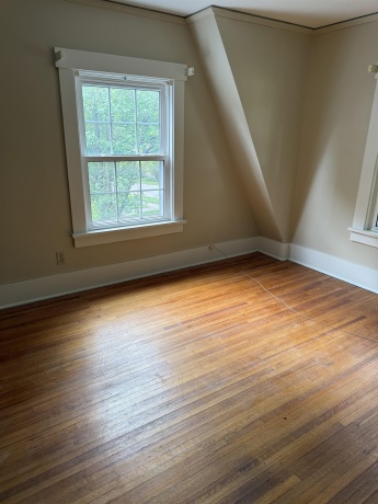 1526 Lincoln, FREEPORT, Illinois 61032, 3 Bedrooms Bedrooms, ,1 BathroomBathrooms,House,For Sale,Lincoln,202603865