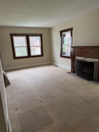 1526 Lincoln, FREEPORT, Illinois 61032, 3 Bedrooms Bedrooms, ,1 BathroomBathrooms,House,For Sale,Lincoln,202603865