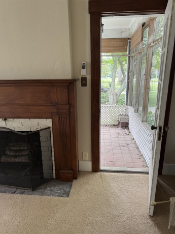 1526 Lincoln, FREEPORT, Illinois 61032, 3 Bedrooms Bedrooms, ,1 BathroomBathrooms,House,For Sale,Lincoln,202603865