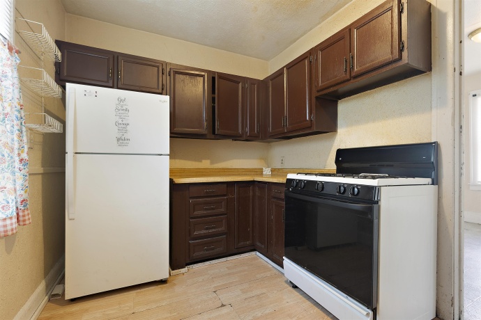 817 Lapp, ROCKFORD, Illinois 61101, 3 Bedrooms Bedrooms, ,1 BathroomBathrooms,House,For Sale,Lapp,202603867