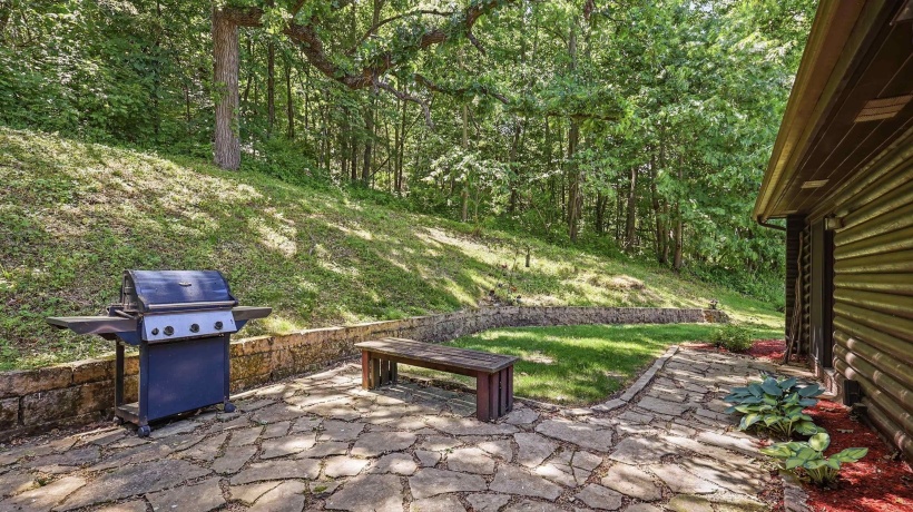 19 Valley, GALENA, Illinois 61036, 2 Bedrooms Bedrooms, ,2 BathroomsBathrooms,House,For Sale,Valley,202603870