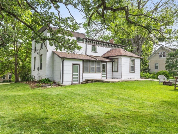 224 5th, PECATONICA, Illinois 61063, 3 Bedrooms Bedrooms, ,2 BathroomsBathrooms,House,For Sale,5th,202603871