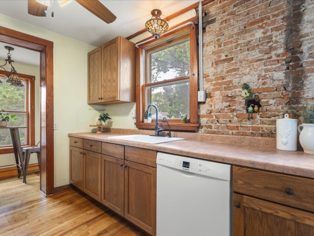 224 5th, PECATONICA, Illinois 61063, 3 Bedrooms Bedrooms, ,2 BathroomsBathrooms,House,For Sale,5th,202603871