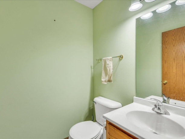 13033 Springhill, WINNEBAGO, Illinois 61088, 4 Bedrooms Bedrooms, ,2 BathroomsBathrooms,House,For Sale,Springhill,202603873