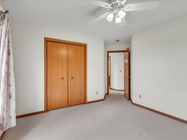 13033 Springhill, WINNEBAGO, Illinois 61088, 4 Bedrooms Bedrooms, ,2 BathroomsBathrooms,House,For Sale,Springhill,202603873