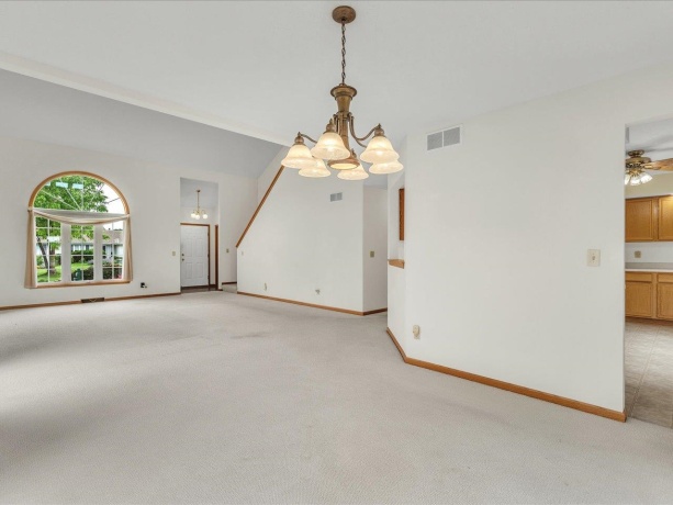 13033 Springhill, WINNEBAGO, Illinois 61088, 4 Bedrooms Bedrooms, ,2 BathroomsBathrooms,House,For Sale,Springhill,202603873