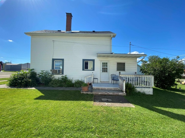 217 Railroad, LENA, Illinois 61048, 4 Bedrooms Bedrooms, ,1 BathroomBathrooms,House,For Sale,Railroad,202603875