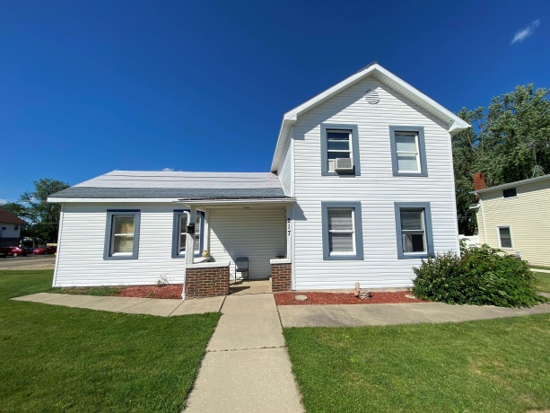 217 Railroad, LENA, Illinois 61048, 4 Bedrooms Bedrooms, ,1 BathroomBathrooms,House,For Sale,Railroad,202603875