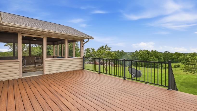 1031 Dodge, GALENA, Illinois 61036, 4 Bedrooms Bedrooms, ,3 BathroomsBathrooms,House,For Sale,Dodge,202603877