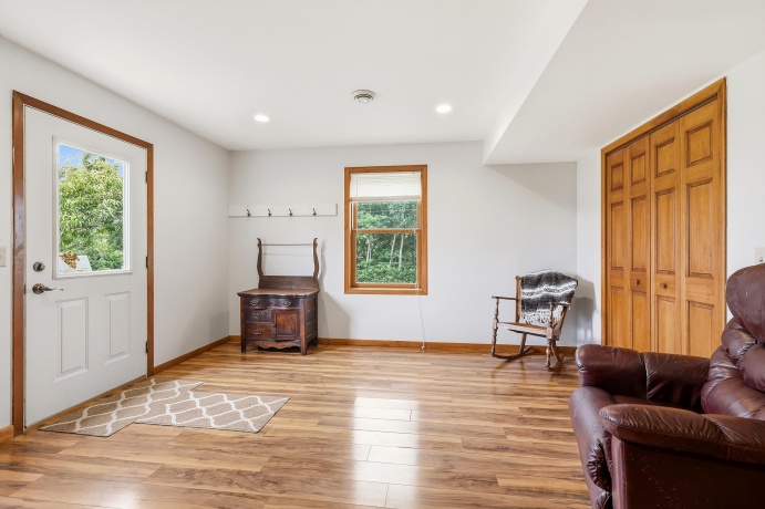1031 Dodge, GALENA, Illinois 61036, 4 Bedrooms Bedrooms, ,3 BathroomsBathrooms,House,For Sale,Dodge,202603877