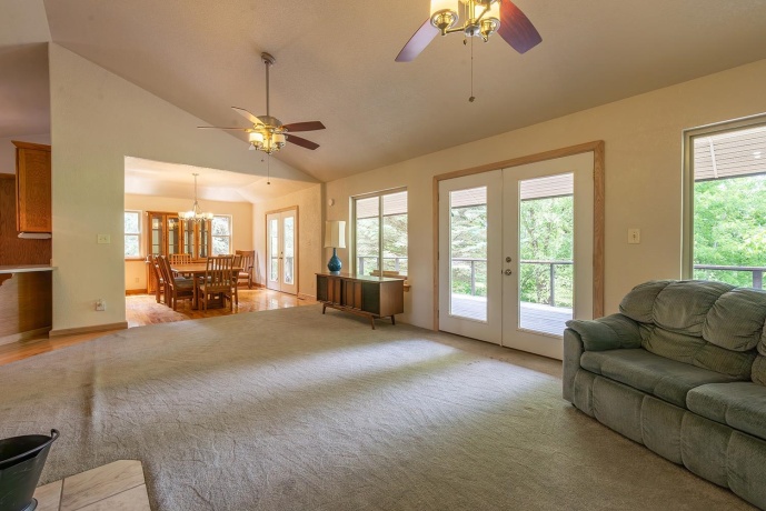 15792 York Center, THOMSON, Illinois 61285, 2 Bedrooms Bedrooms, ,2 BathroomsBathrooms,House,For Sale,York Center,202603879