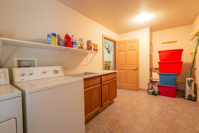 15792 York Center, THOMSON, Illinois 61285, 2 Bedrooms Bedrooms, ,2 BathroomsBathrooms,House,For Sale,York Center,202603879