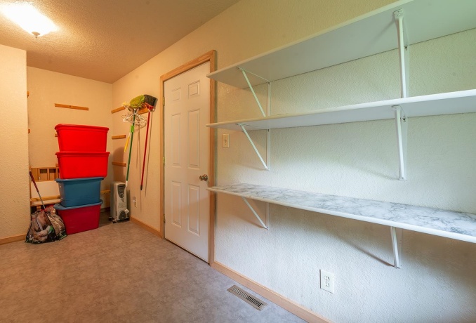 15792 York Center, THOMSON, Illinois 61285, 2 Bedrooms Bedrooms, ,2 BathroomsBathrooms,House,For Sale,York Center,202603879