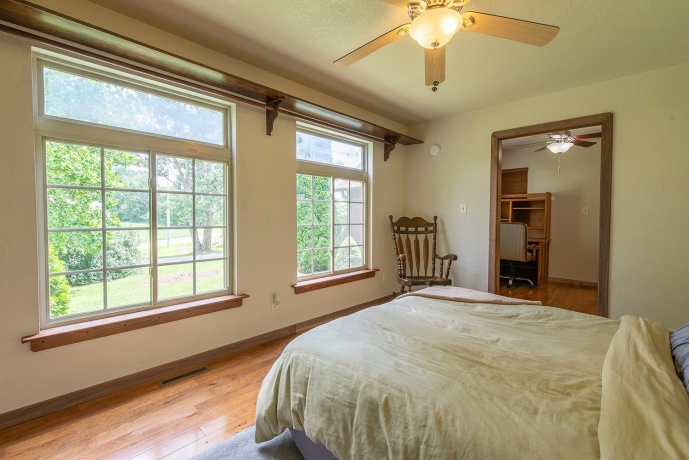 15792 York Center, THOMSON, Illinois 61285, 2 Bedrooms Bedrooms, ,2 BathroomsBathrooms,House,For Sale,York Center,202603879
