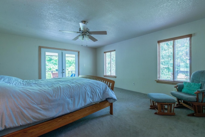 15792 York Center, THOMSON, Illinois 61285, 2 Bedrooms Bedrooms, ,2 BathroomsBathrooms,House,For Sale,York Center,202603879