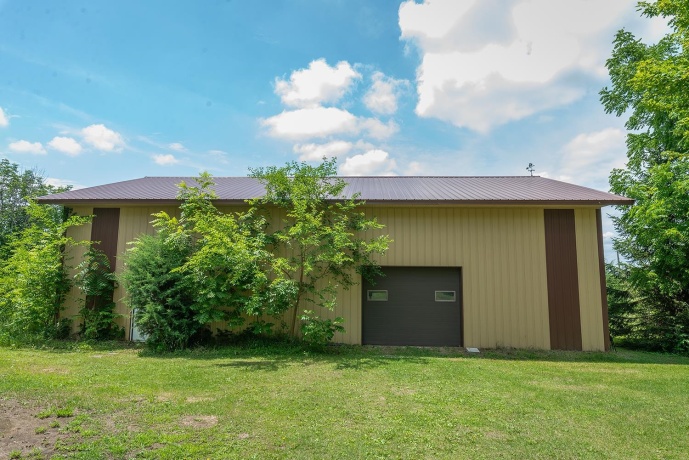 15792 York Center, THOMSON, Illinois 61285, 2 Bedrooms Bedrooms, ,2 BathroomsBathrooms,House,For Sale,York Center,202603879