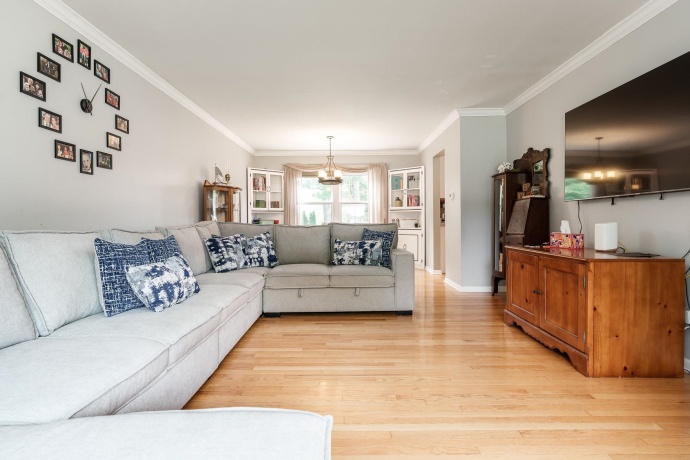 5931 Weymouth, ROCKFORD, Illinois 61114, 4 Bedrooms Bedrooms, ,2 BathroomsBathrooms,House,For Sale,Weymouth,202603880