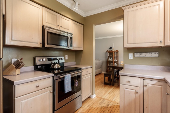 5931 Weymouth, ROCKFORD, Illinois 61114, 4 Bedrooms Bedrooms, ,2 BathroomsBathrooms,House,For Sale,Weymouth,202603880