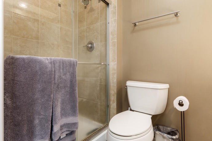 5931 Weymouth, ROCKFORD, Illinois 61114, 4 Bedrooms Bedrooms, ,2 BathroomsBathrooms,House,For Sale,Weymouth,202603880