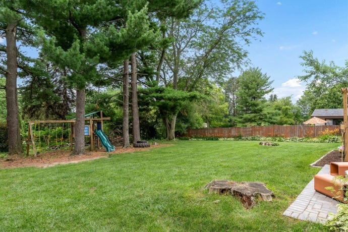 5931 Weymouth, ROCKFORD, Illinois 61114, 4 Bedrooms Bedrooms, ,2 BathroomsBathrooms,House,For Sale,Weymouth,202603880