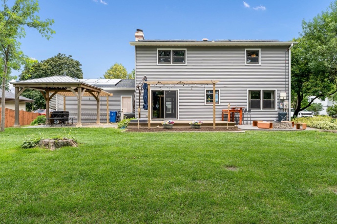 5931 Weymouth, ROCKFORD, Illinois 61114, 4 Bedrooms Bedrooms, ,2 BathroomsBathrooms,House,For Sale,Weymouth,202603880