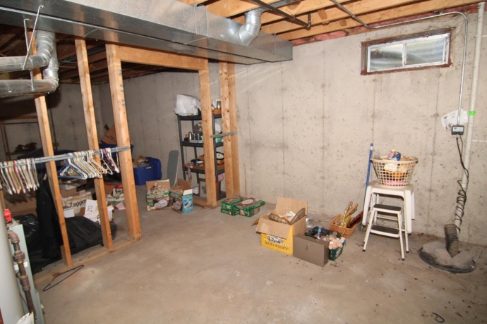 387 Shay, ROCKFORD, Illinois 61107, 3 Bedrooms Bedrooms, ,1 BathroomBathrooms,House,For Sale,Shay,202603881