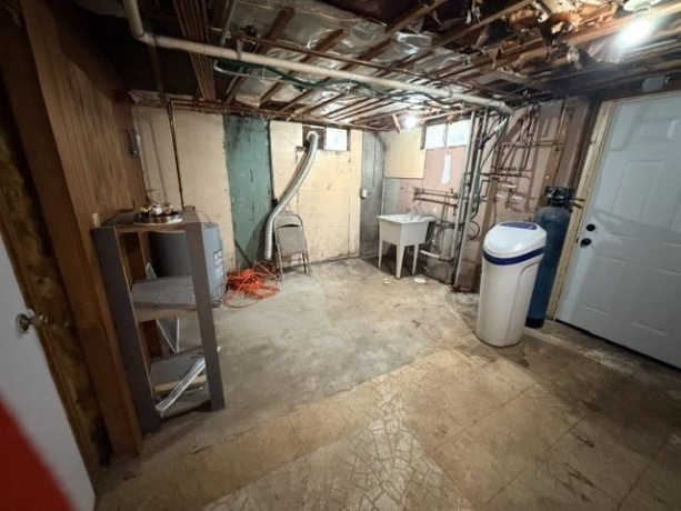 528 King, BELVIDERE, Illinois 61008, ,2 Units,For Sale,King,202603878
