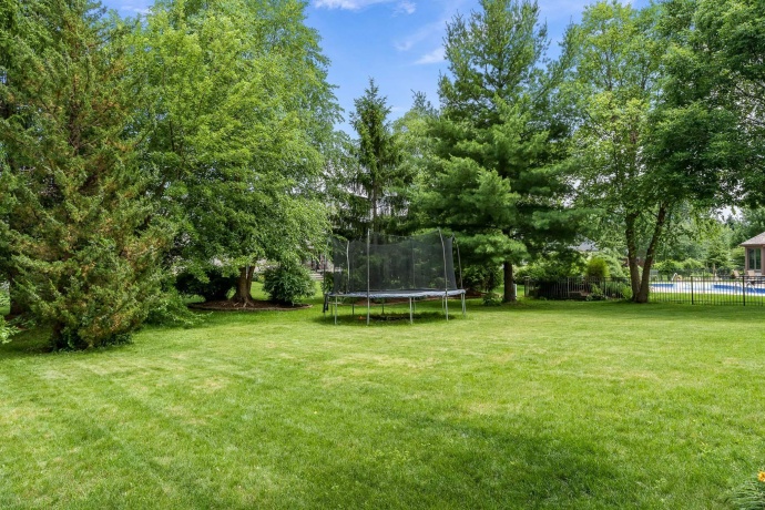1647 Oakforest, ROCKFORD, Illinois 61107, 4 Bedrooms Bedrooms, ,3 BathroomsBathrooms,House,For Sale,Oakforest,202603883