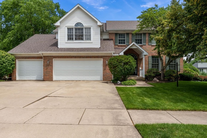 1647 Oakforest, ROCKFORD, Illinois 61107, 4 Bedrooms Bedrooms, ,3 BathroomsBathrooms,House,For Sale,Oakforest,202603883