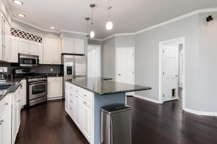 1647 Oakforest, ROCKFORD, Illinois 61107, 4 Bedrooms Bedrooms, ,3 BathroomsBathrooms,House,For Sale,Oakforest,202603883