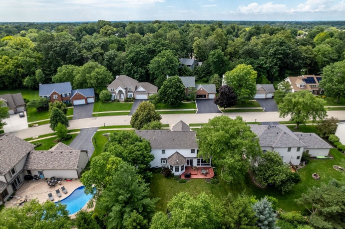 1647 Oakforest, ROCKFORD, Illinois 61107, 4 Bedrooms Bedrooms, ,3 BathroomsBathrooms,House,For Sale,Oakforest,202603883