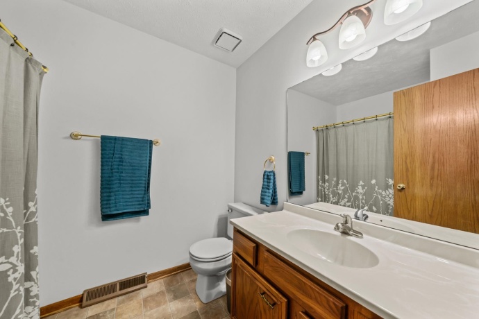 667 Westport, ROCKTON, Illinois 61072, 3 Bedrooms Bedrooms, ,2 BathroomsBathrooms,House,For Sale,Westport,202603884