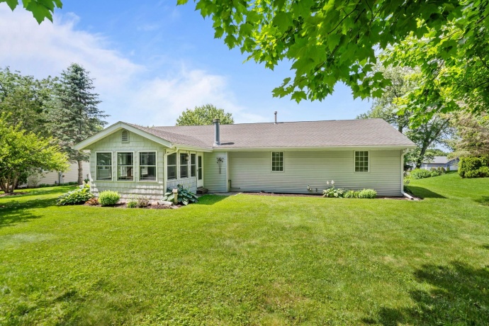 667 Westport, ROCKTON, Illinois 61072, 3 Bedrooms Bedrooms, ,2 BathroomsBathrooms,House,For Sale,Westport,202603884