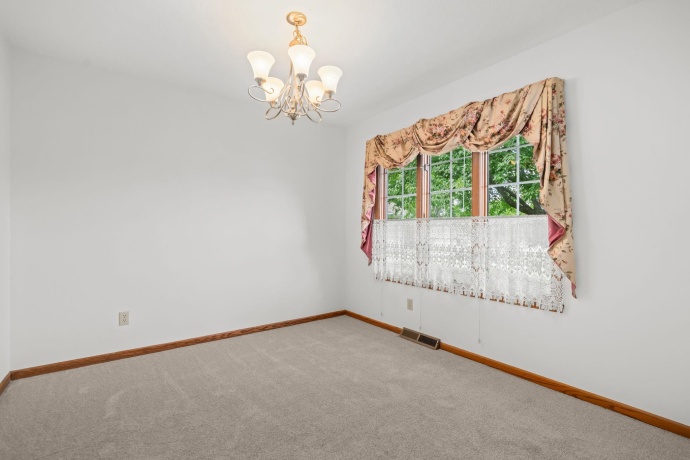 667 Westport, ROCKTON, Illinois 61072, 3 Bedrooms Bedrooms, ,2 BathroomsBathrooms,House,For Sale,Westport,202603884