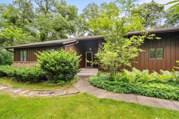 7762 SINGING BIRD, ROSCOE, Illinois 61073, 3 Bedrooms Bedrooms, ,2 BathroomsBathrooms,House,For Sale,SINGING BIRD,202603885