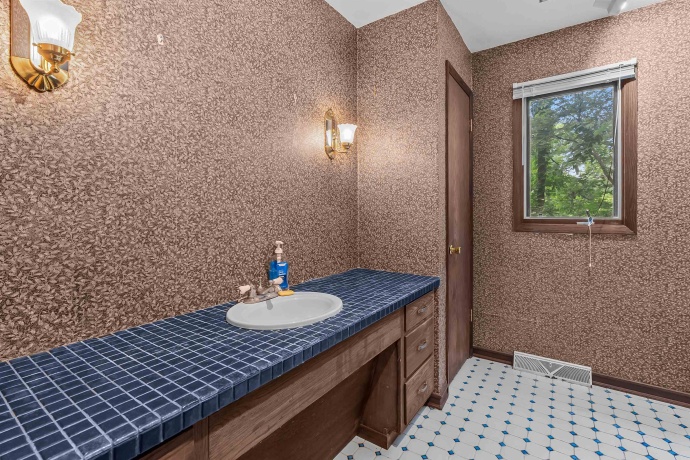 7762 SINGING BIRD, ROSCOE, Illinois 61073, 3 Bedrooms Bedrooms, ,2 BathroomsBathrooms,House,For Sale,SINGING BIRD,202603885