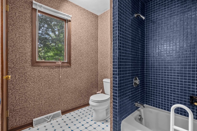 7762 SINGING BIRD, ROSCOE, Illinois 61073, 3 Bedrooms Bedrooms, ,2 BathroomsBathrooms,House,For Sale,SINGING BIRD,202603885