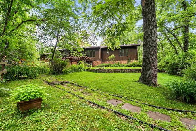 7762 SINGING BIRD, ROSCOE, Illinois 61073, 3 Bedrooms Bedrooms, ,2 BathroomsBathrooms,House,For Sale,SINGING BIRD,202603885