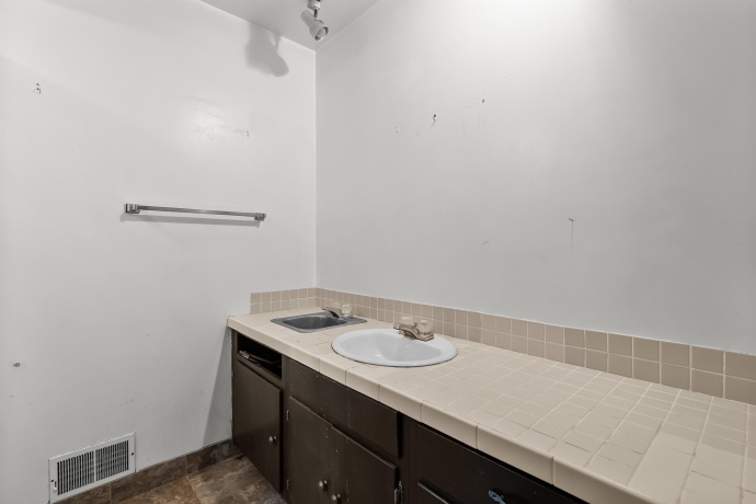 7762 SINGING BIRD, ROSCOE, Illinois 61073, 3 Bedrooms Bedrooms, ,2 BathroomsBathrooms,House,For Sale,SINGING BIRD,202603885