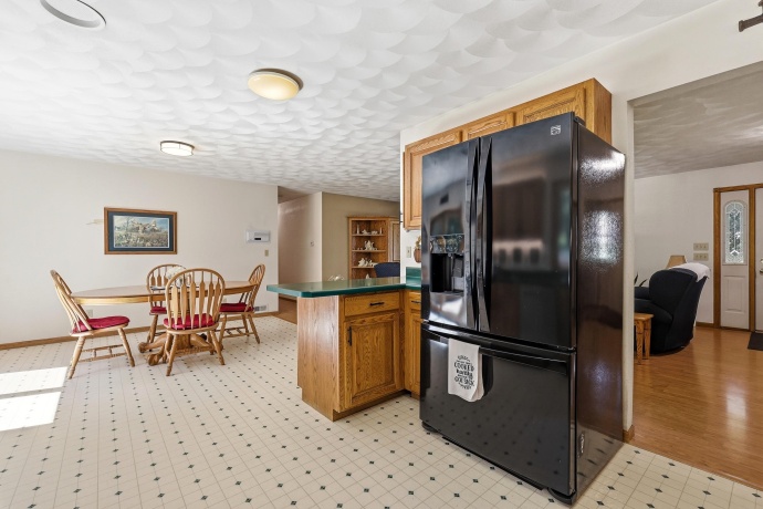 45 Roosevelt, EAST DUBUQUE, Illinois 61025, 4 Bedrooms Bedrooms, ,3 BathroomsBathrooms,House,For Sale,Roosevelt,202603886