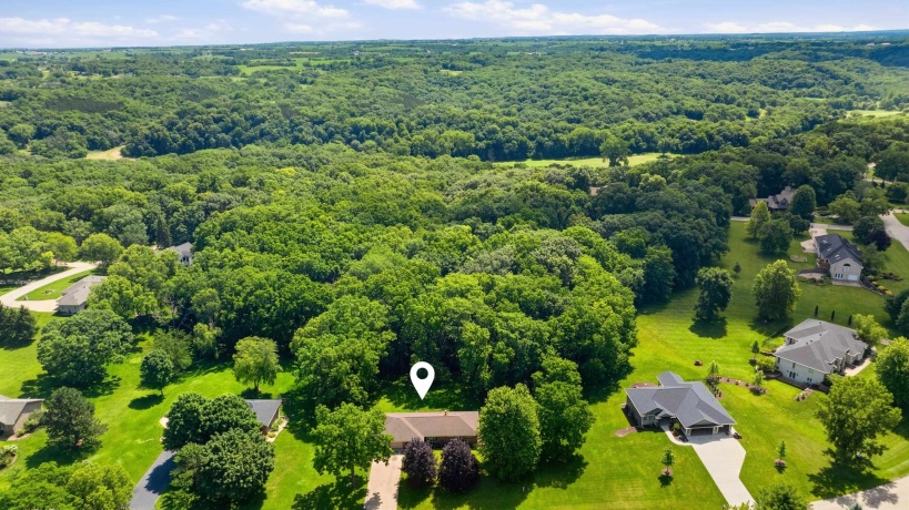 45 Roosevelt, EAST DUBUQUE, Illinois 61025, 4 Bedrooms Bedrooms, ,3 BathroomsBathrooms,House,For Sale,Roosevelt,202603886