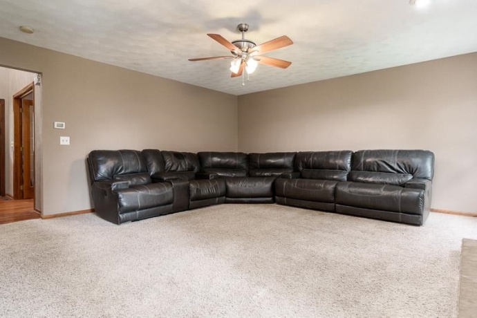 8404 Centaur, MACHESNEY PARK, Illinois 61115, 3 Bedrooms Bedrooms, ,3 BathroomsBathrooms,House,For Sale,Centaur,202603888