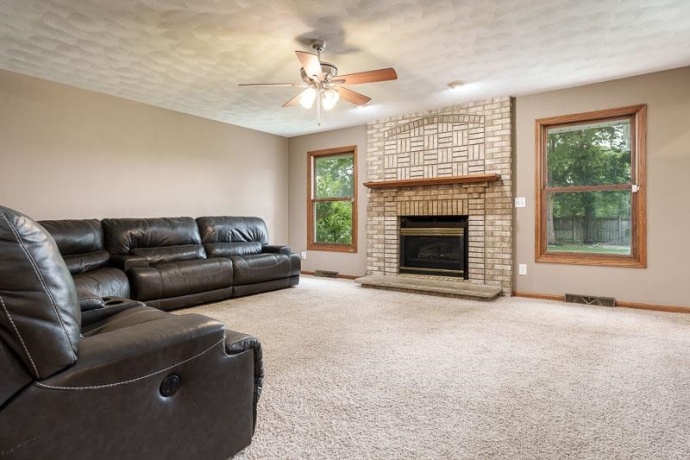 8404 Centaur, MACHESNEY PARK, Illinois 61115, 3 Bedrooms Bedrooms, ,3 BathroomsBathrooms,House,For Sale,Centaur,202603888
