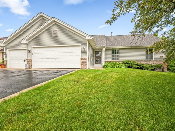 12294 Meadow, WINNEBAGO, Illinois 61088, 4 Bedrooms Bedrooms, ,2 BathroomsBathrooms,House,For Sale,Meadow,202603895