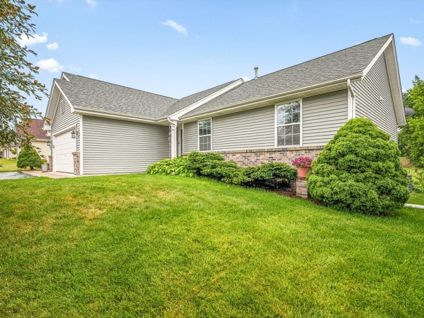 12294 Meadow, WINNEBAGO, Illinois 61088, 4 Bedrooms Bedrooms, ,2 BathroomsBathrooms,House,For Sale,Meadow,202603895