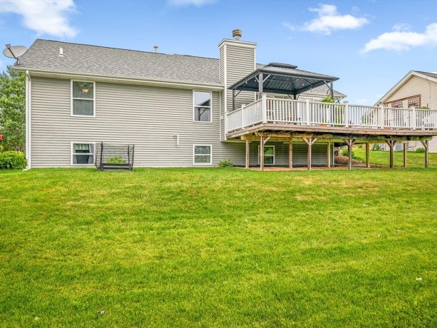 12294 Meadow, WINNEBAGO, Illinois 61088, 4 Bedrooms Bedrooms, ,2 BathroomsBathrooms,House,For Sale,Meadow,202603895