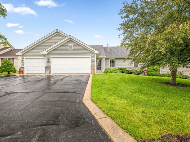 12294 Meadow, WINNEBAGO, Illinois 61088, 4 Bedrooms Bedrooms, ,2 BathroomsBathrooms,House,For Sale,Meadow,202603895