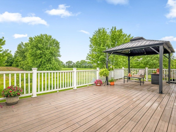 12294 Meadow, WINNEBAGO, Illinois 61088, 4 Bedrooms Bedrooms, ,2 BathroomsBathrooms,House,For Sale,Meadow,202603895