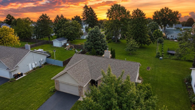614 Moth, PECATONICA, Illinois 61063, 5 Bedrooms Bedrooms, ,2 BathroomsBathrooms,House,For Sale,Moth,202603438