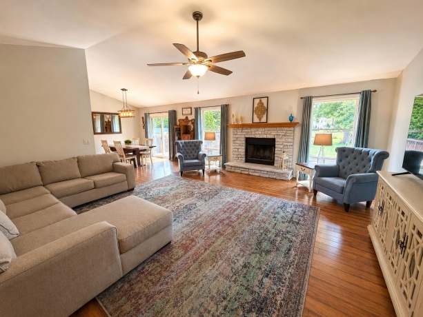 614 Moth, PECATONICA, Illinois 61063, 5 Bedrooms Bedrooms, ,2 BathroomsBathrooms,House,For Sale,Moth,202603438
